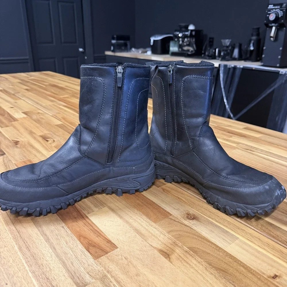 Merrell Mens 9 Black Leather Waterproof Boots Vibram Sole Side Zip Outdoor
